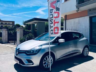 Renault Clio TCe 12V 90 CV GPL 5 porte Business Argento usata Isernia