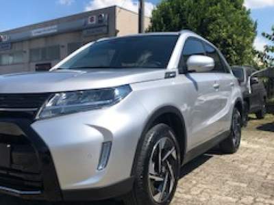 Suzuki Vitara 1.4 Hybrid Top 2WD Argento usata Casteggio