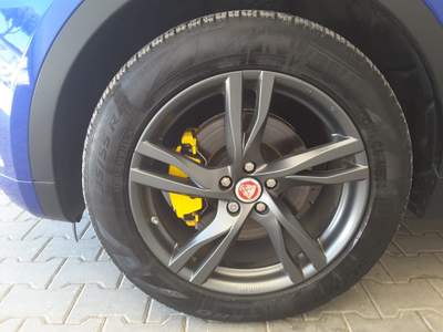 Jaguar E-Pace 2.0D 180cv AWD aut. R-Dynamic SE Blu/Azzurro usata Firenze