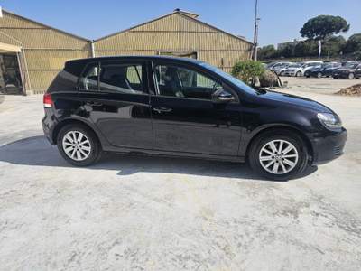 Volkswagen Golf 1.6 TDI DPF 5p. Comfortline Nero usata Sassari
