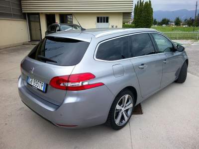 Peugeot 308 BlueHDi 130 S&S EAT8 SW Allure Grigio usata San Pietro di Feletto