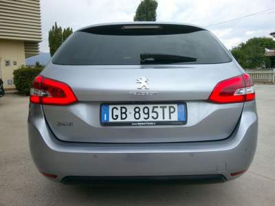 Peugeot 308 BlueHDi 130 S&S EAT8 SW Allure Grigio usata San Pietro di Feletto
