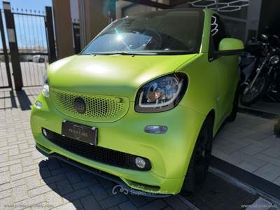Smart ForTwo fortwo 90 0.9 Turbo COUPE TAYLOR MADE Verde usata Mascalucia