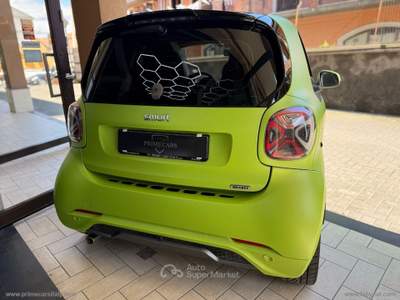 Smart ForTwo fortwo 90 0.9 Turbo COUPE TAYLOR MADE Verde usata Mascalucia