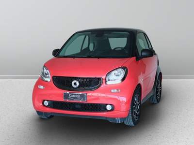 Smart ForTwo III 2015 -  1.0 Passion 71cv twinamic my18 Rosso usata Mosciano Sant'Angelo