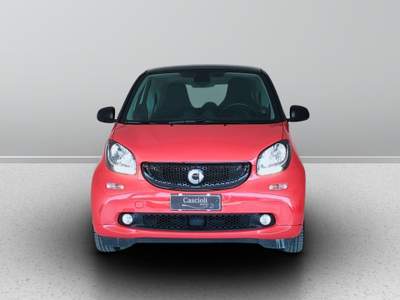Smart ForTwo III 2015 -  1.0 Passion 71cv twinamic my18 Rosso usata Mosciano Sant'Angelo