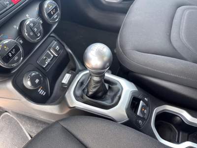 Jeep Renegade 2.0 Mjt 140CV 4WD Active Drive Opening Edition Nero usata Oderzo