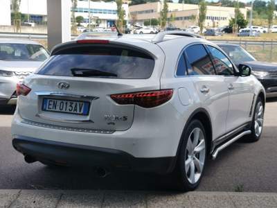 Infiniti FX d S Premium Bianco usata Scarperia e San Piero