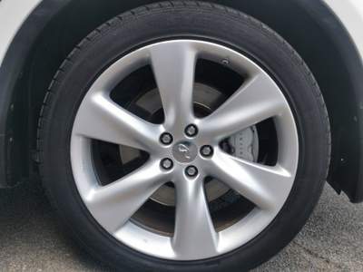 Infiniti FX d S Premium Bianco usata Scarperia e San Piero