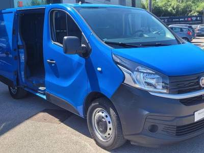 Fiat Talento 2.0 Ecojet 120CV PC-TN Furgone 12q Blu/Azzurro usata Monte di Procida