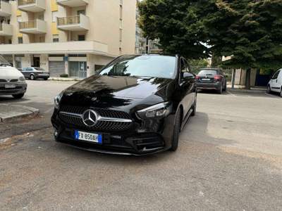 Mercedes-Benz Classe B d Automatic Sport Nero usata Lecce