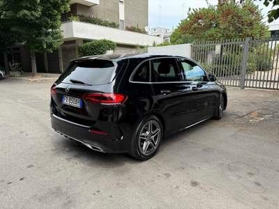 Mercedes-Benz Classe B d Automatic Sport Nero usata Lecce