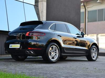 Porsche Macan 3.0 S Diesel * TETTO * GANCIO * PORTA BICI * Nero usata Saonara