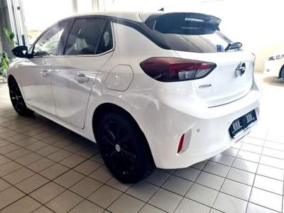 Opel Corsa 1.2 Elegance BLACK EDITION 75 CV OK NEOPATENTATI Bianco usata Rubano