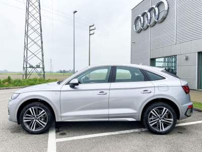 Audi Q5 50 TFSI e quattro S tronic S line Argento usata Paruzzaro