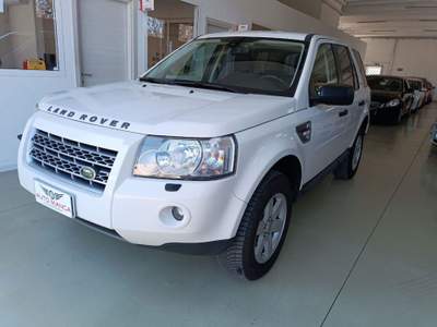 Land Rover Freelander 2.2 Td4 16V S.W. E Bianco usata Alghero