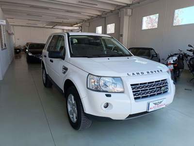 Land Rover Freelander 2.2 Td4 16V S.W. E Bianco usata Alghero