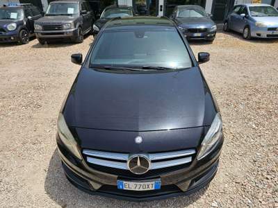 Mercedes-Benz Classe A 200 CDI BlueEFFICIENCY Premium Nero usata Pesaro
