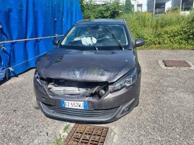 Peugeot 308 BlueHDi 120 S&S EAT6 SW Allure Grigio usata Fino Mornasco