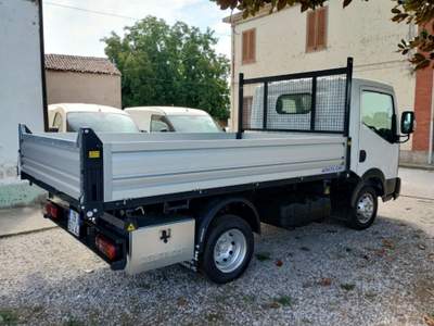 Nissan Cabstar NT400 Cabstar 35.13 3.0 TDi PC-RIBALTABILE Bianco usata Ferrara