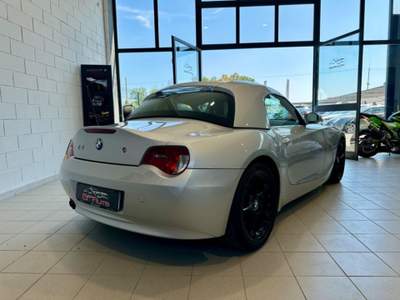 BMW Z4 2.5si cat Roadster *HARD-TOP* Argento usata Bussero