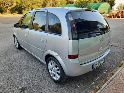 Opel Meriva 1.4 16V Enjoy Argento usata San Prospero