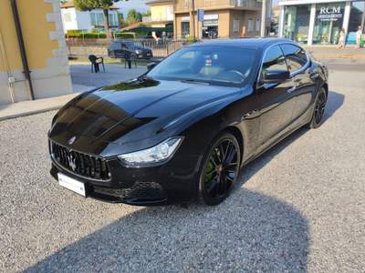 Maserati Ghibli V6 *TAGLIANDI CERTIFICATI* Nero usata Jerago con Orago