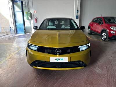 Opel Astra 1.6 180cv Hybrid Elegance AT8 Giallo usata Palermo