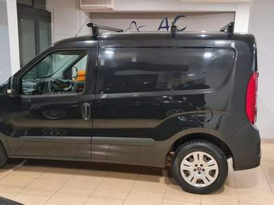 Fiat Doblò Doblò 1.6 MJT 105CV 3posti Nero usata Campobasso