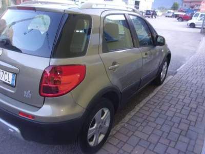 Fiat Sedici 1.6 16v Emotion 4x4 107cv-99.000 km !!! Bronzo usata Samolaco