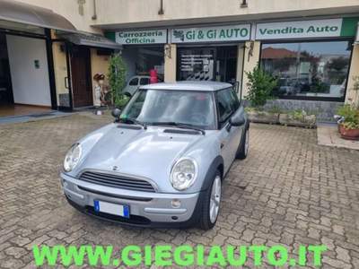 MINI One 1.6 16V One de luxe Argento usata Solbiate Olona