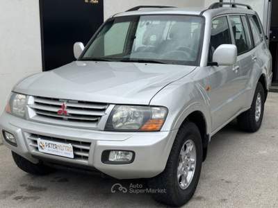 Mitsubishi Pajero 3.2 tdi 16v di-d GLX 5p Argento usata Senise