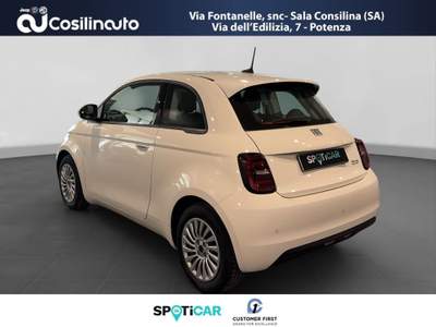Fiat 500 Action Berlina 95 CV MY21 Bianco usata Sala Consilina