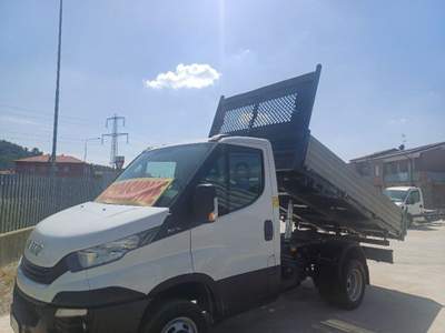 Iveco Daily 35C12 RIBALTABILE Bianco usata Mozzo