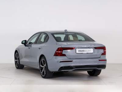 Volvo S60 B4 (b) automatico Plus Dark Grigio usata Bassano del Grappa
