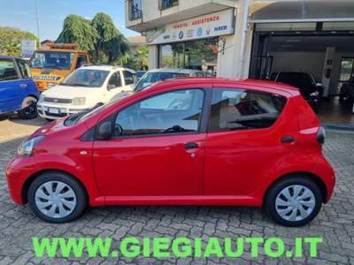 Toyota Aygo 1.0 12V VVT-i 5 porte SOL Rosso usata Solbiate Olona