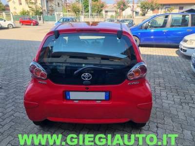 Toyota Aygo 1.0 12V VVT-i 5 porte SOL Rosso usata Solbiate Olona
