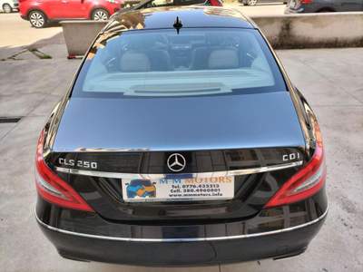 Mercedes-Benz CLS CDI 205 BlueEFFICIENCY Nero usata Cassino