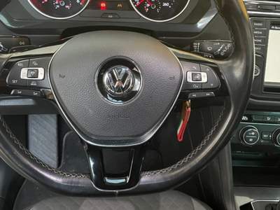 Volkswagen Tiguan 2.0 TDI SCR DSG 4MOTION Business BMT Grigio usata OLGIATE COMASCO