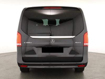 Mercedes-Benz Classe V d Automatic 4Matic Premium AMG Long Tetto/Navi/360 Nero usata Castelletto Sopra Ticino