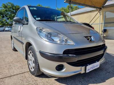 Peugeot 1007 1.4 HDi Happy Grigio usata Sassari