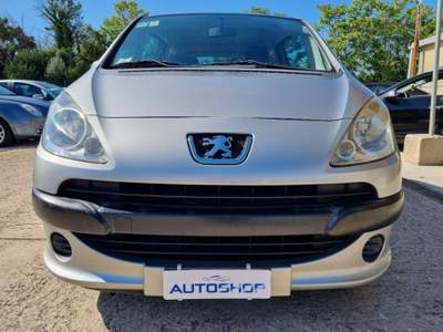 Peugeot 1007 1.4 HDi Happy Grigio usata Sassari