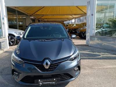 Renault Clio TCe 90 CV 5 porte Business  i,e Grigio usata Augusta
