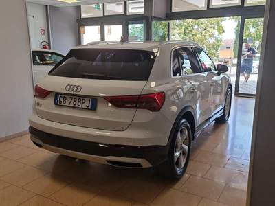 Audi Q3 35 TDI S tronic Business Advanced Bianco usata Campobasso