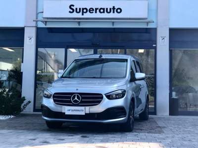 Mercedes-Benz Classe T d PREMIUM *RETROCAMERA*INTERNI IN PELLE* Argento usata Feltre