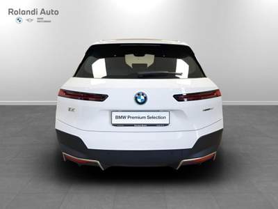 BMW iX xdrive40 Bianco usata Casale Monferrato