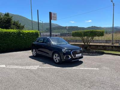 Audi Q3 35 2.0 TDI S tronic Business Advanced 110KW/150CV Nero usata Polla