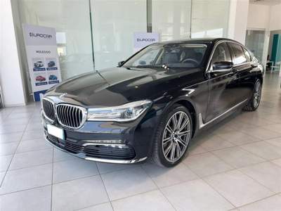 BMW Serie 7 740d 740 d xDrive Nero usata Polignano a Mare