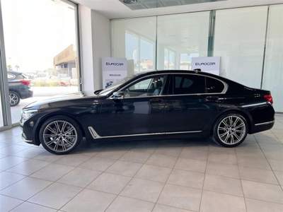 BMW Serie 7 740d 740 d xDrive Nero usata Polignano a Mare