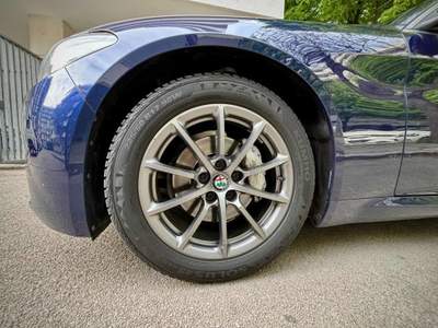 Alfa Romeo Giulia 2.2 Turbodiesel 136 CV AT8 Business Blu/Azzurro usata Lecce